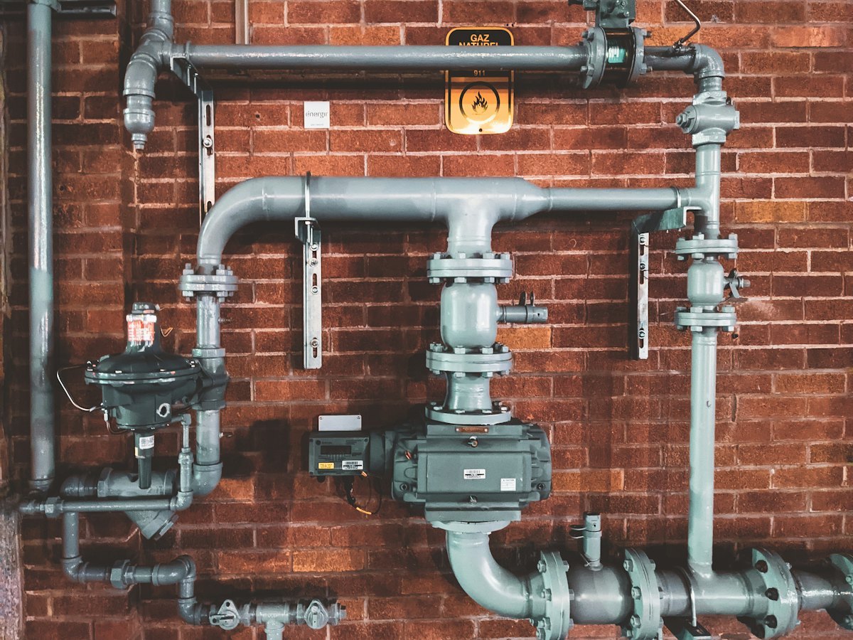 Installed metal pipe connection illustrating the importance of service and connection context