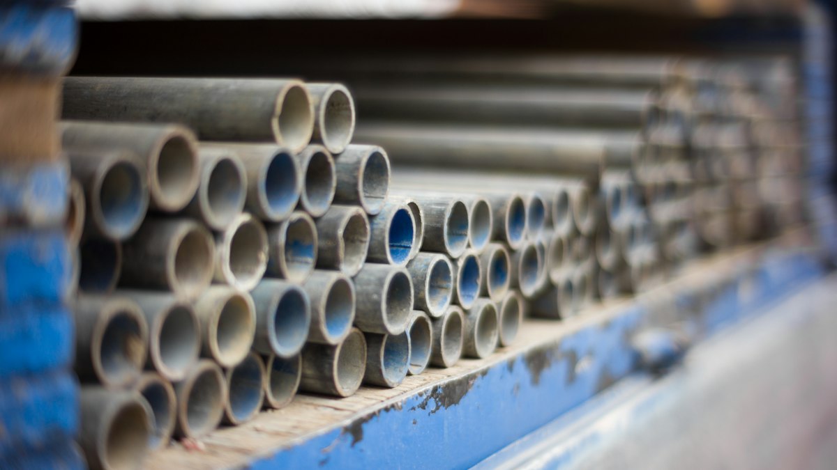 ASTM A53 vs ASTM A106 Steel Pipe: Grades, Service and Ordering