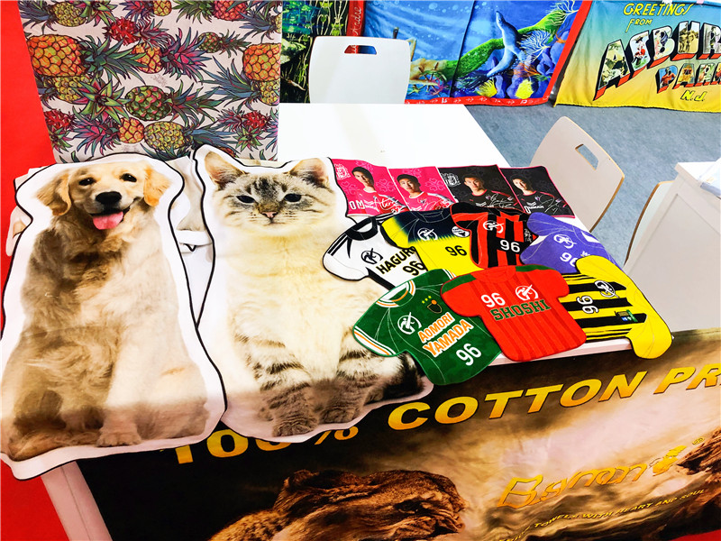  Come to 9B101 to see the exquisite cotton digital printing