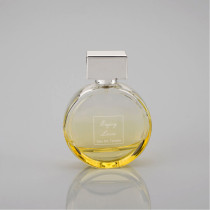 2017 New Design Luxury Empty Crystal Perfume Bottle