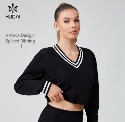 HUCAI OEM Classic College Style V-neck OVER SIZE Short Hoodie Sportswear Manufacturer