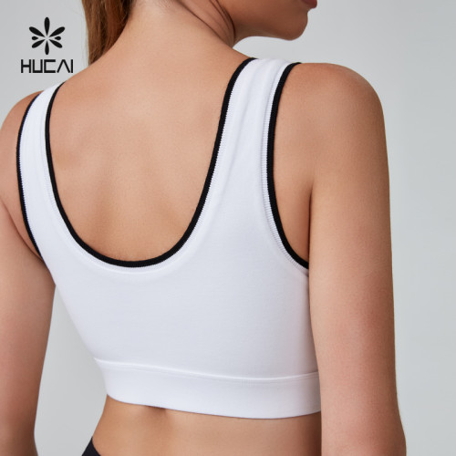 HUCAI Sportswear Manufacturer|Custom Big U-neck black And White Spliced Tennis Sports Bra