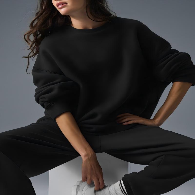 Order a Sample Hoodie and Joggers: How to Ensure Quality Before Bulk Activewear Orders
