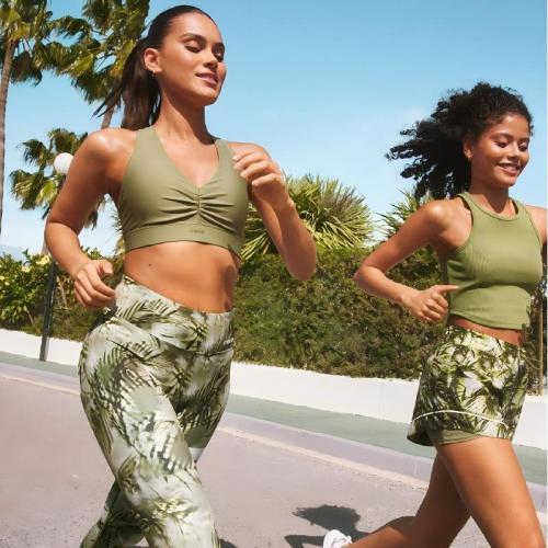 Custom Women's Sportswear: 10 Key Factors Buyers Value Most