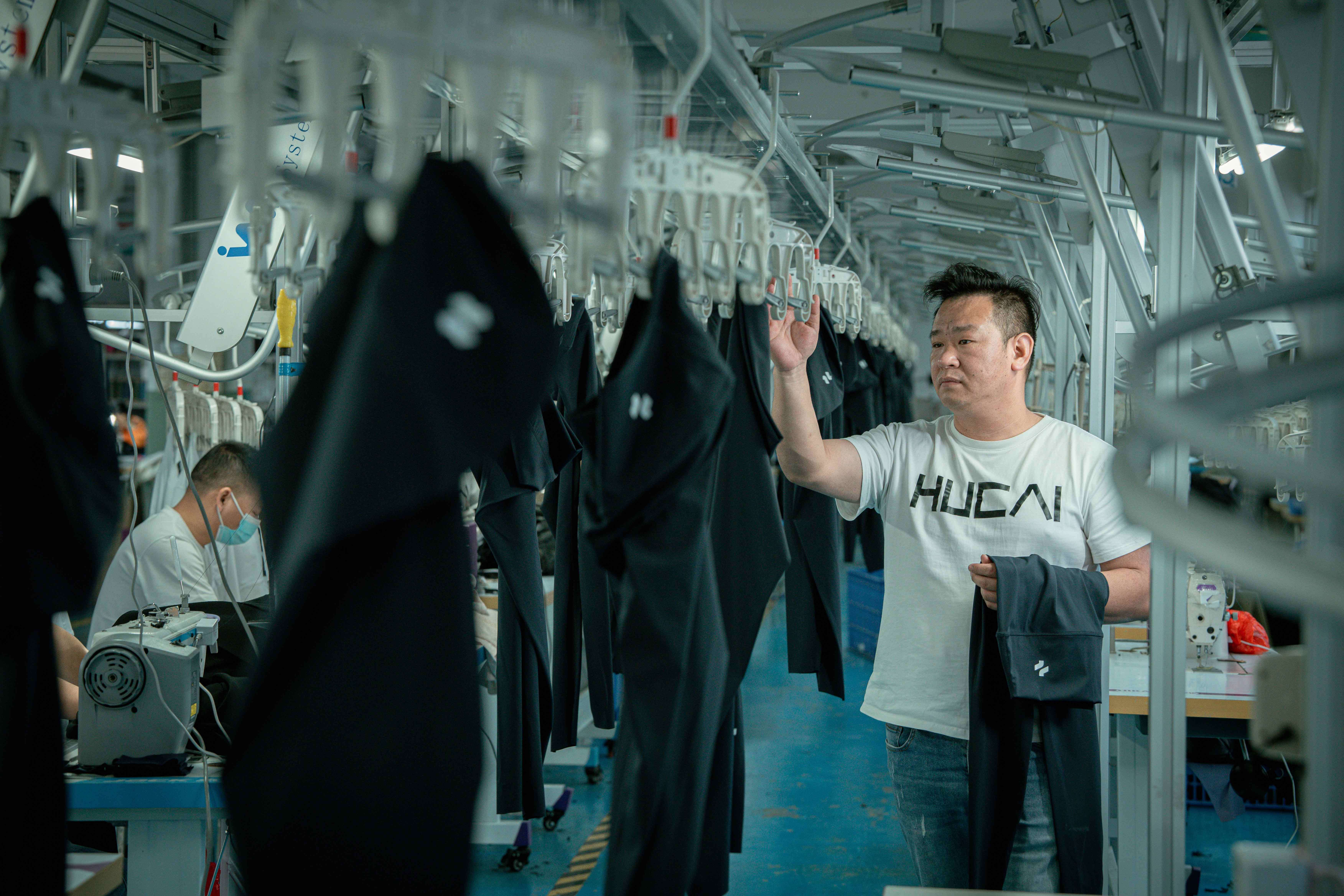 How to Build a Women’s Leggings Line for Everyday Movement and Light Training