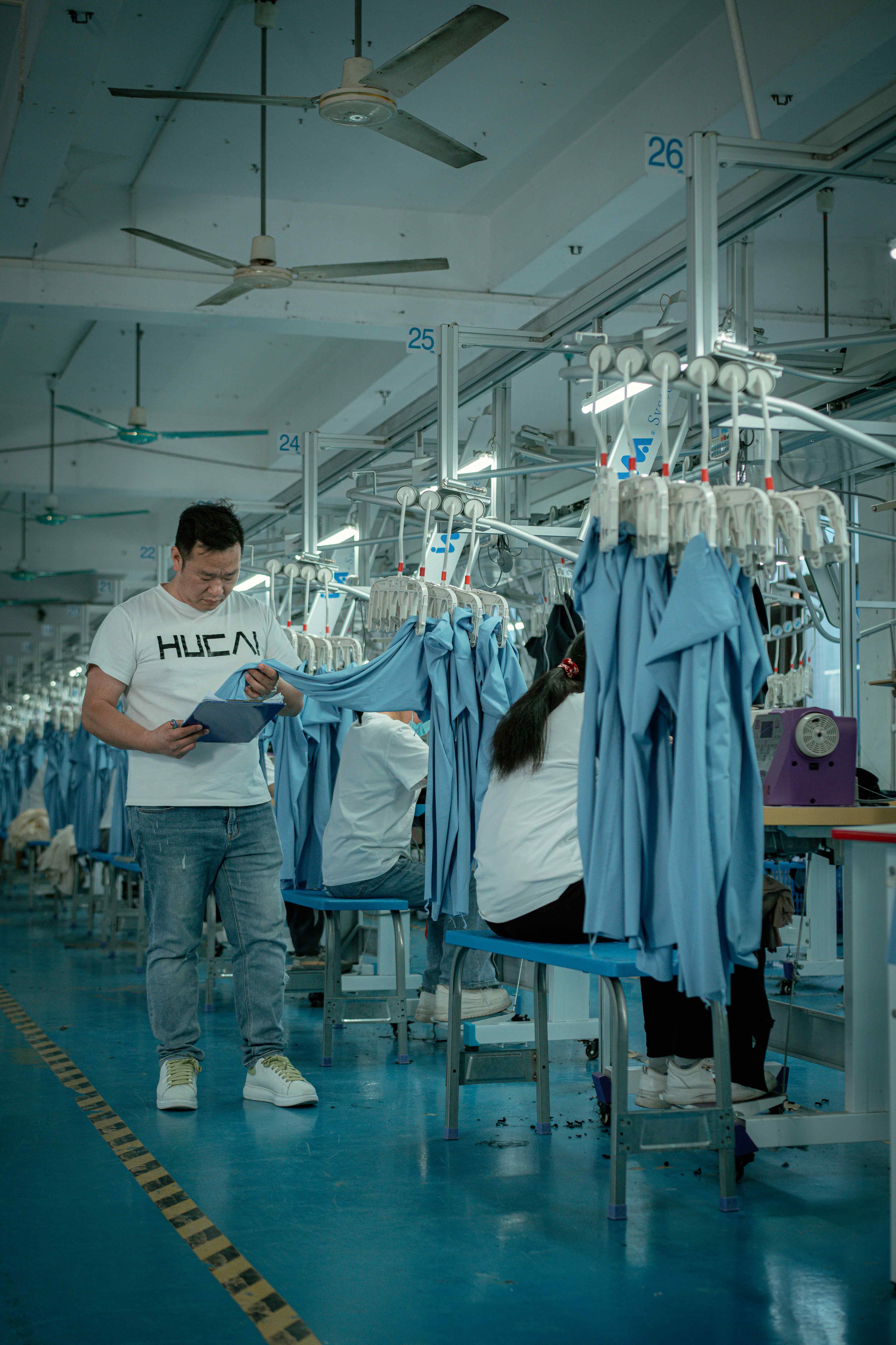 hucai sportswear manufacturer