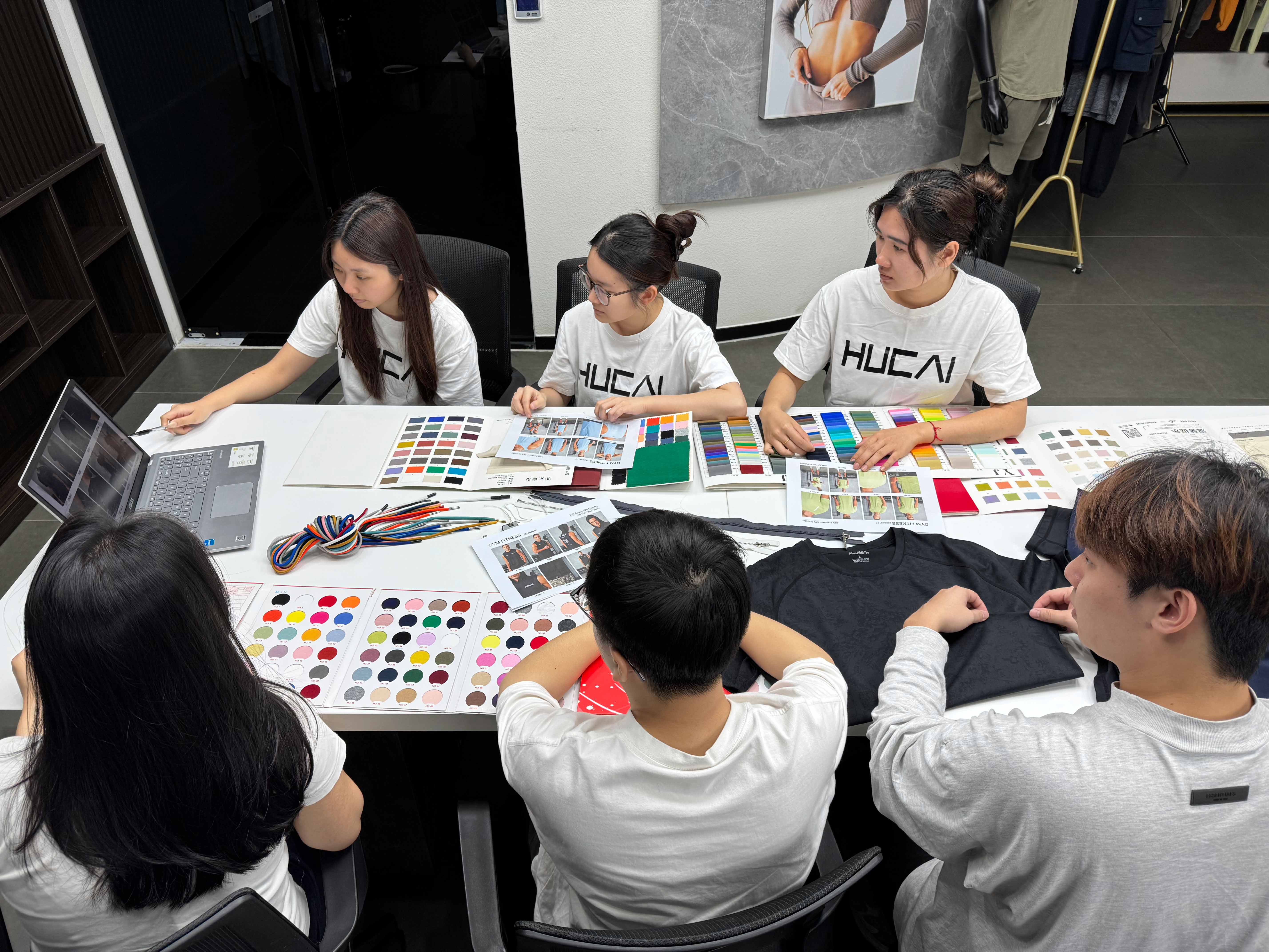 hucai sportswear manufacturer