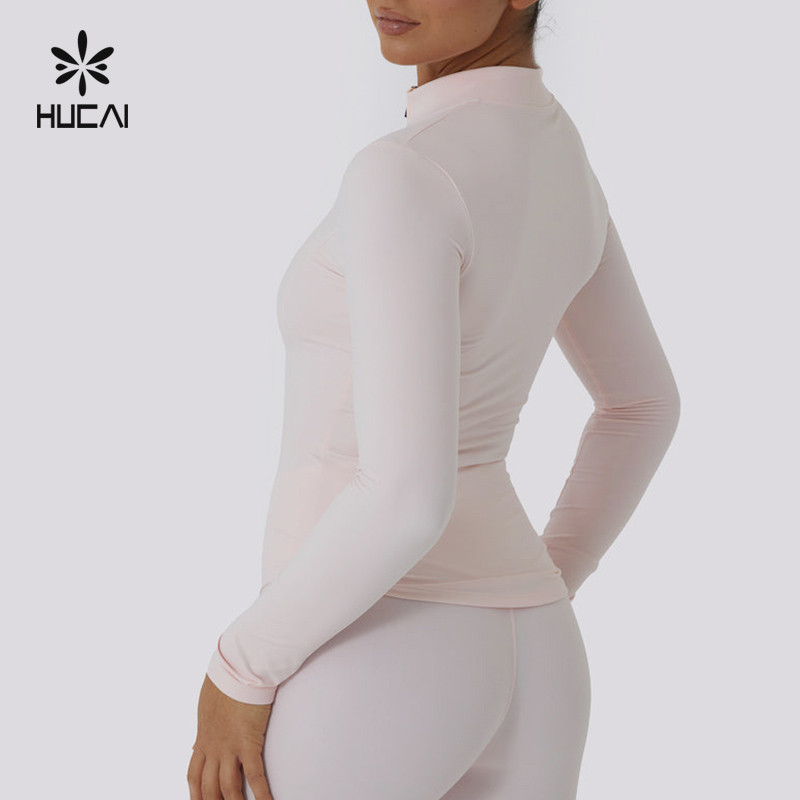 Wrinkle-Resistant Performance Fabrics: What Travel-Ready Activewear Actually Needs From the Material