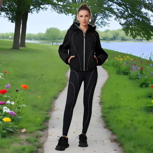 Custom Women's Jackets Manufacturer | Slim-Fit, Puffer & Reflective Styles