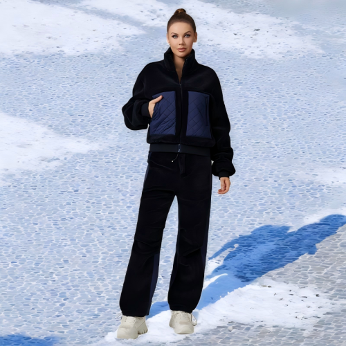 HUCAI Winter Women's Sportswear Set: Warmth, Design, and Custom Planning Excellence