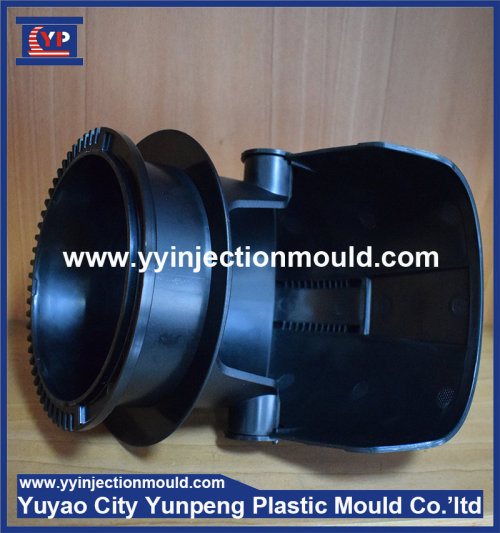 Rubber PE Plastic Parts Injection Molding For Devices LKM Injection Mould Making