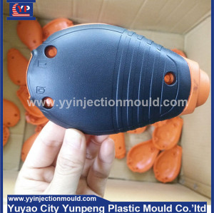 Computer mouse cover injection mold with rubber in China