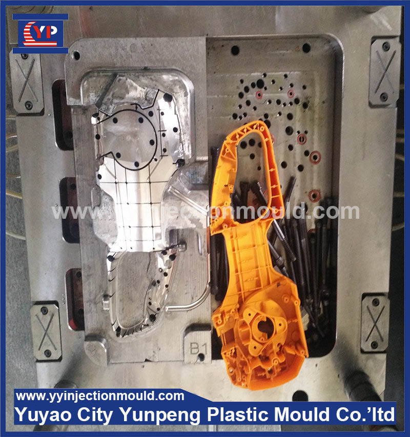 How much does it cost to have an injection mold made?