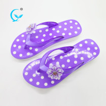 Latest design summer girls chappals women beach slippers