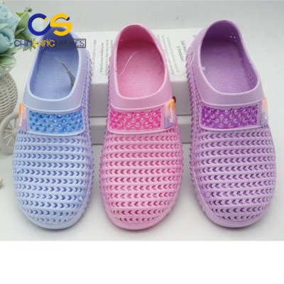 Chinsang women clogs beach sandals durable sandal for women