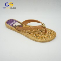 China manufactures PVC women flip flops summer fashion flipper shoes for lady with Maserati Logo