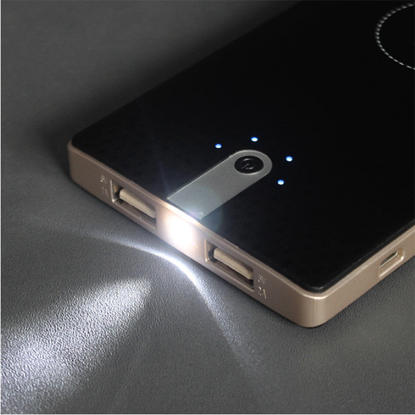 Qi wireless power bank with LED torch