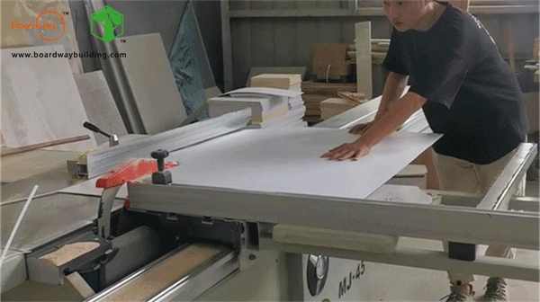 expanded pvc board sawing