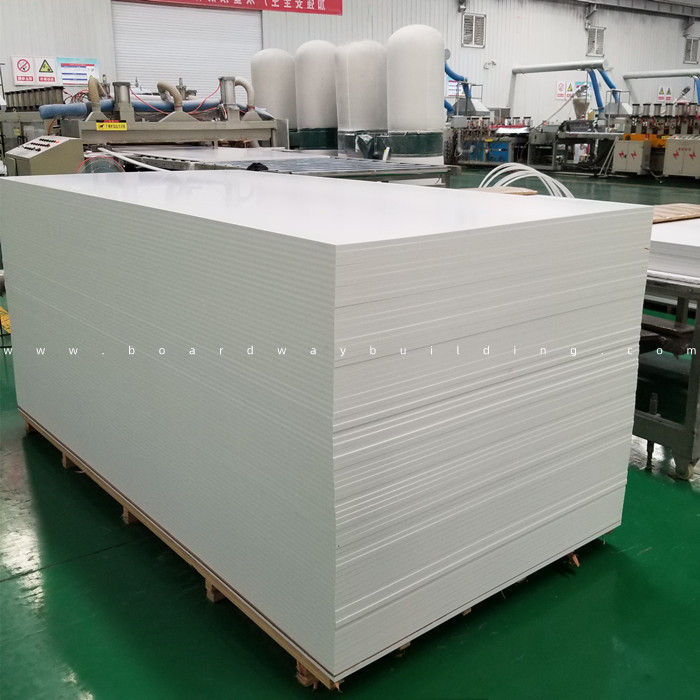 Is PVC Foam Board Right for Your Project? Advantages and Disadvantages.
