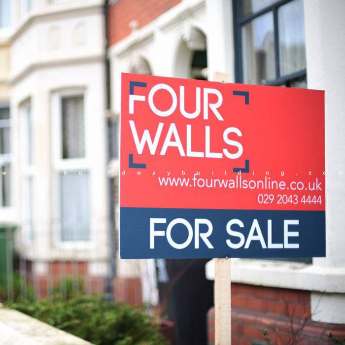 Top Advantages of Using PVC Foam Board for Outdoor Signage