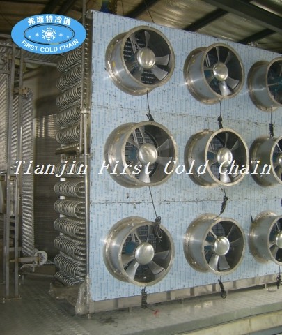 La máquina de congelación rápida en espiral congela la carne y la calidad de los productos acuáticos es buena.