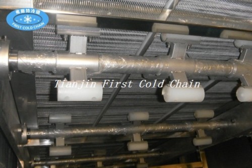 Fluidized Quick Freezing / IQF freezer for frozen french fries production line in China