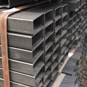 Hollow section shape steel pipe hot rolled black welded square structural pipe