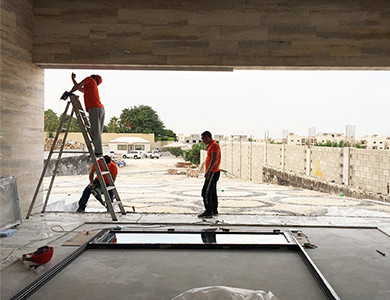 16-Doha Modern Palace Project-Instalación de puerta plegable