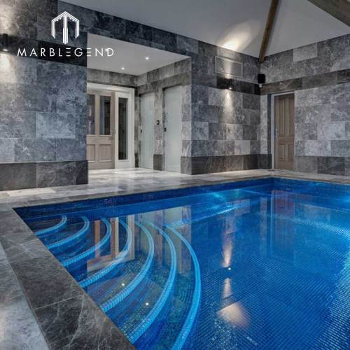 Luminescent iridescent clear glass swimming pool mosaic tiles for private villa