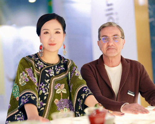 Antolini Meets Tasso White: 20 Years Later on the Same Stage