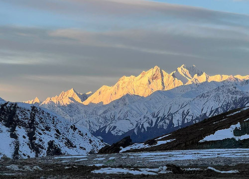 127 Countries, One National Stadium, One Pamir Plateau Quarry—How Does This Chinese Private Enterprise Achieve It?