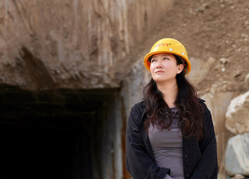 From Gorno-Badakhshan to Italy: the story of Tajik white stone and a Chinese entrepreneur