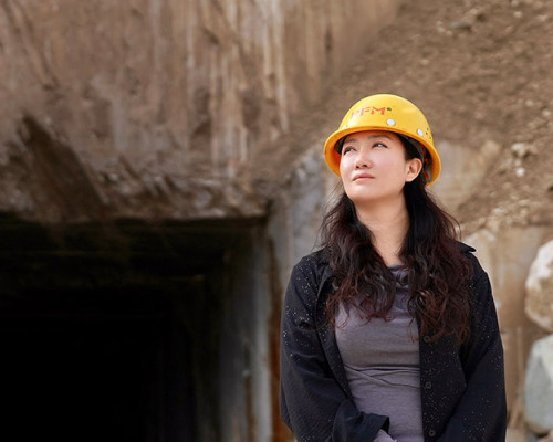 From Gorno-Badakhshan to Italy: the story of Tajik white stone and a Chinese entrepreneur