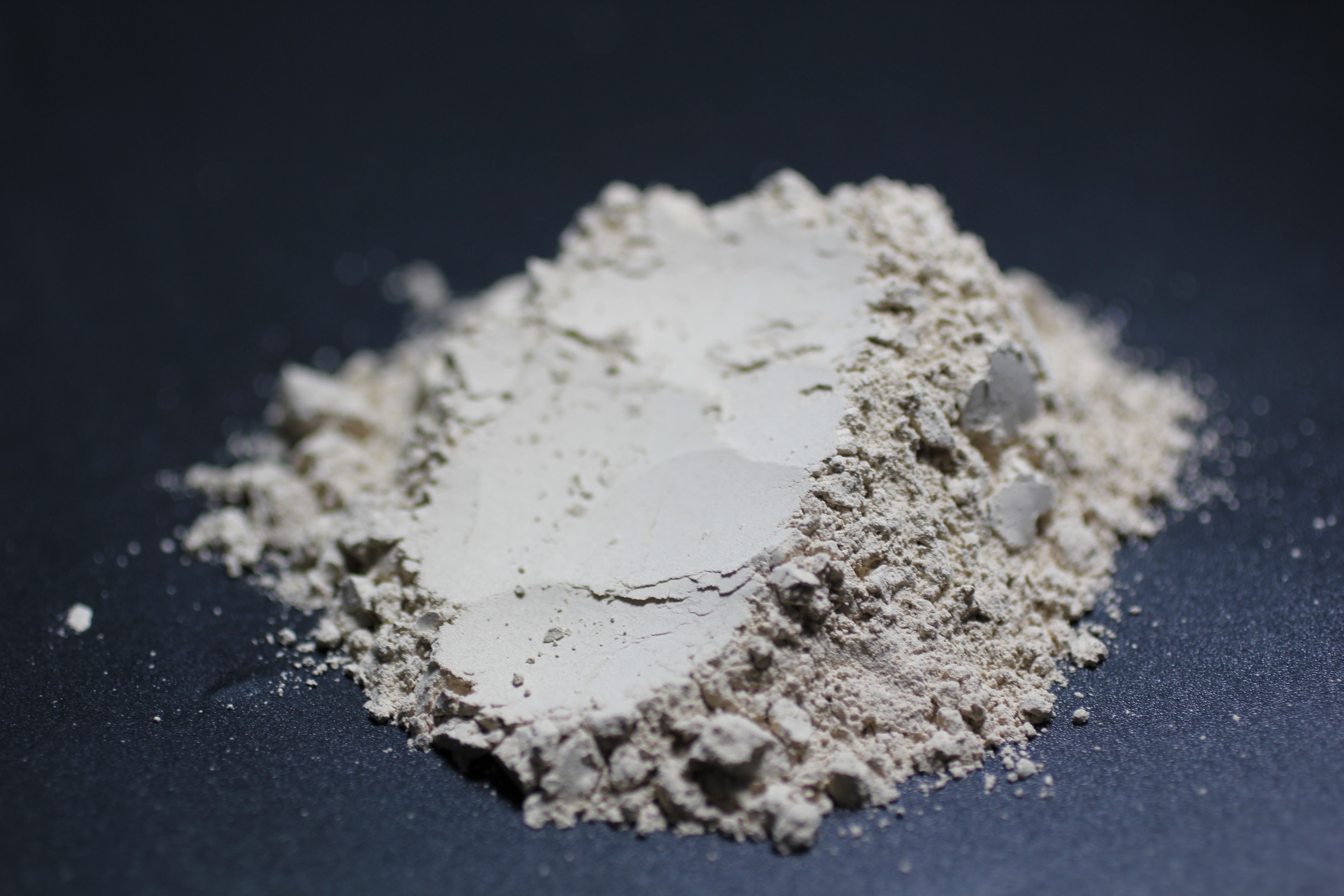 Magnesium oxide