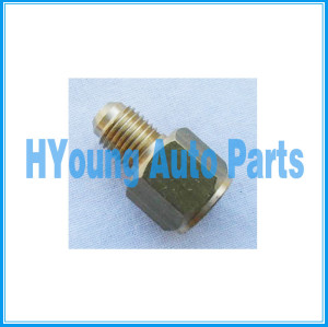 R134a Refrigerant Tank Adapter ½” ACME female x ¼” male flare Connects R12 hose to R134a fitting