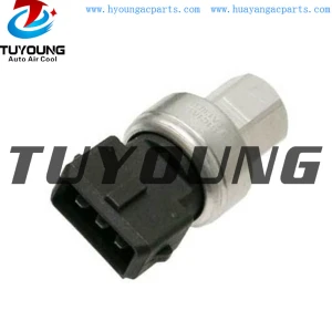 car air conditioning pressure sensor Volvo S70 V70 C70 2.3L 2.4L, PN#30767231 auto ac Pressure Switch