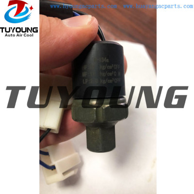 China factory manufacture universal auto air conditioning pressure switch