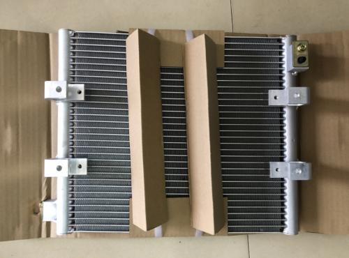 for Mitsubishi Fuso ME733766 3400130 9240586 650586 Auto Air Conditioning Condenser 381*321*16 mm