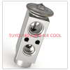 Mercedes Actros MP4 0048306984 A0048306984 Auto AC Expansion Valve Mercedes-Benz 2.0L L4 2016-2021 truck