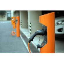 By 2025, China's 8 million new energy vehicles are facing a shortage of charging facilities.