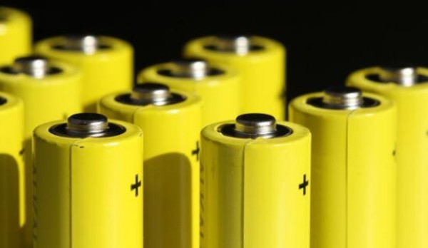 Ternary lithium battery life and advantages and disadvantages