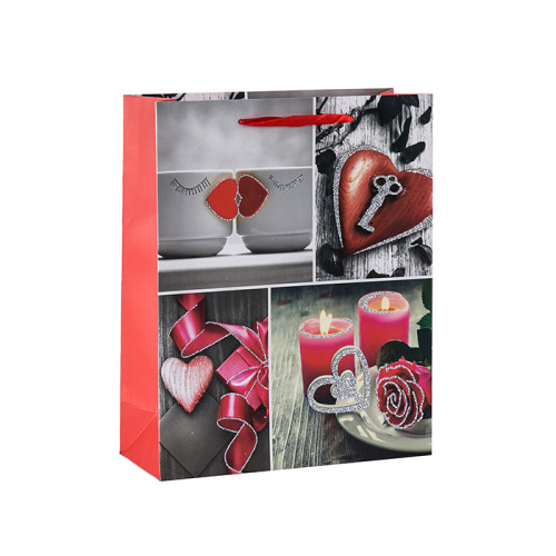 Tongle Packingで4つのデザインが揃ったバラエティのバレンタインデーペーパーギフトバッグ