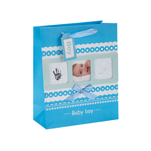ベビー写真のデザインリボンは、タングルパッキングの赤ちゃんギフト紙袋を扱う