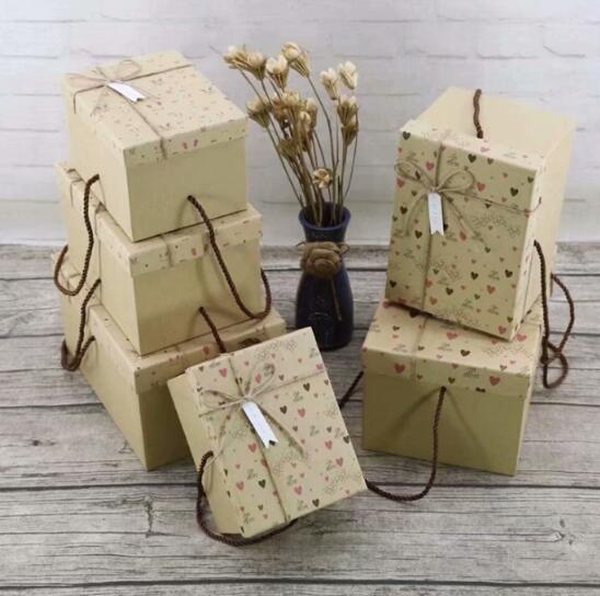 Valentine's Day Recycled Kraft Paper Boxes