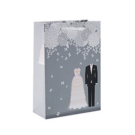 Hot Sale Simple Design White Cardboard Fancy Paper Wedding Gift Bag with 4 Designs Assorted