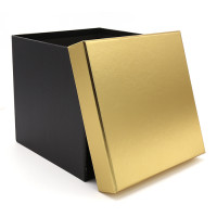 Wholesale Square Cardboard Flower Boxes With Gold Lid Stock Available