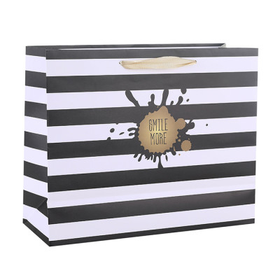 2019 New Everyday Customized Paper Shopping Bags Horizental Shaped With Hot Foil Stamping On Front Side