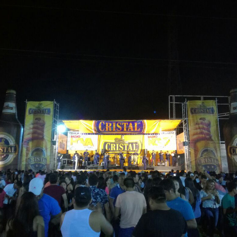 Фестиваль Cristal Beer в Перу - Использование FP10000Q & FP20000Q & SKM9000