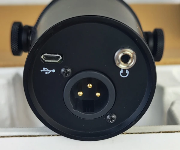 dynamic microphone