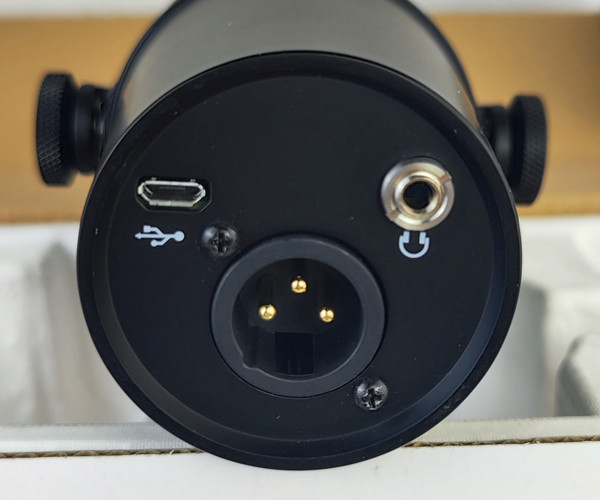 dynamic microphone